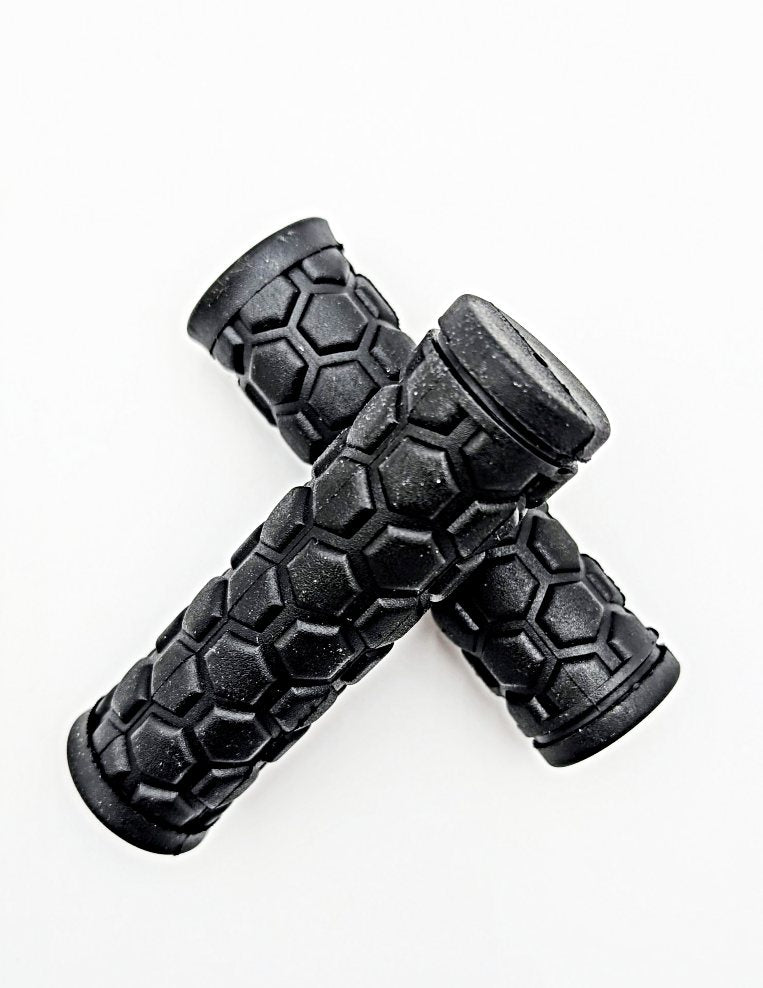 Grips - 102mm, black