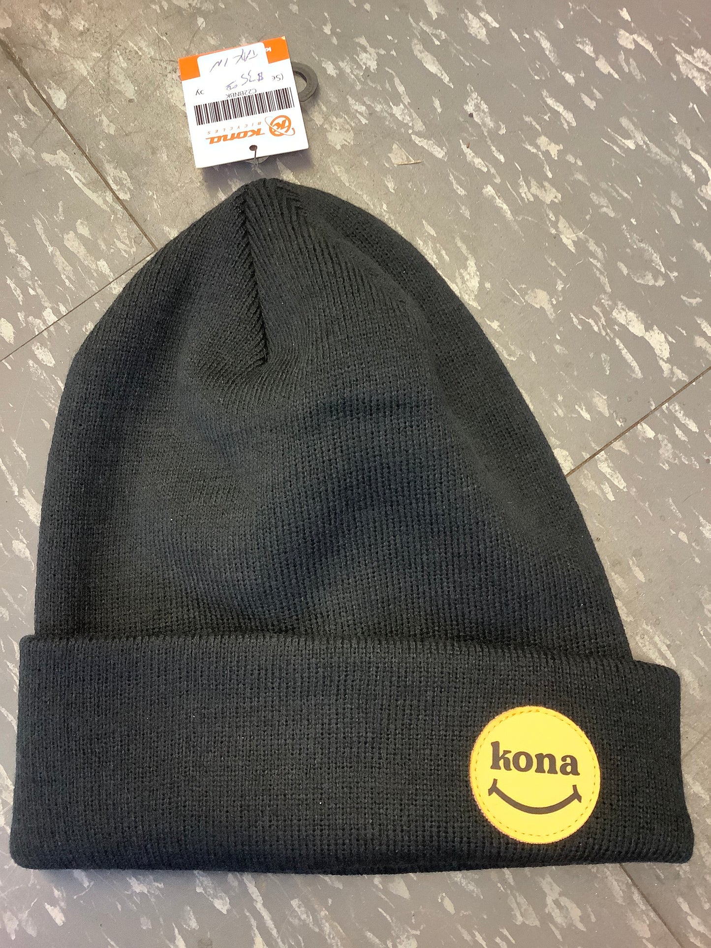 Beanie - Kona - happy face