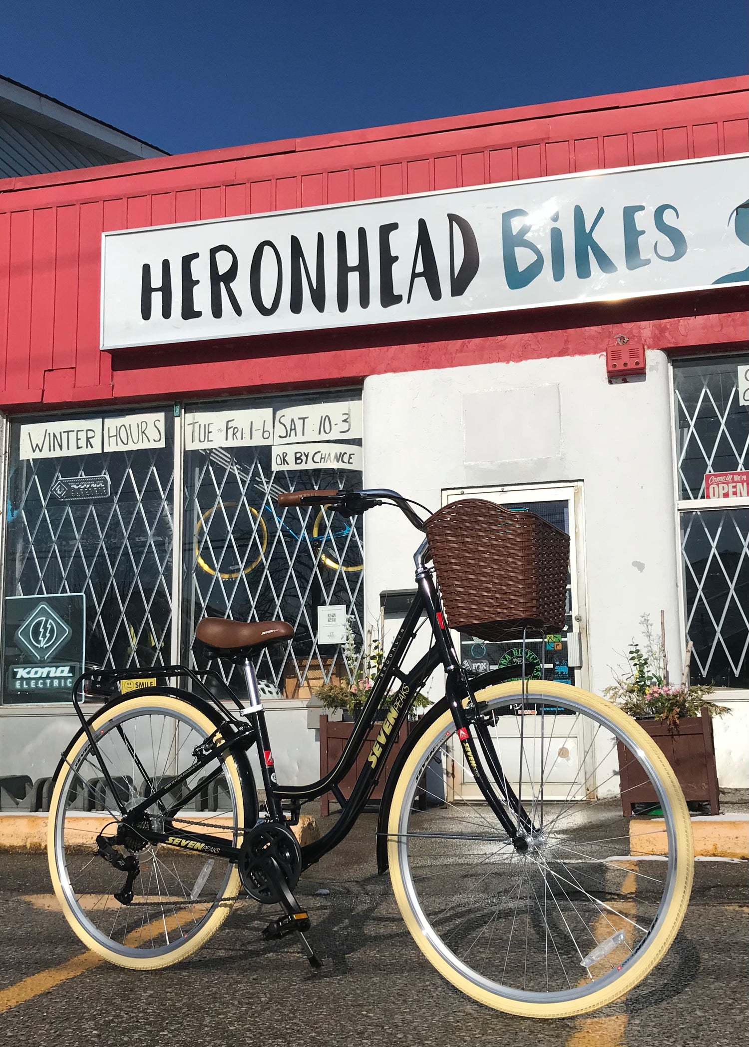 Hybrid Bikes