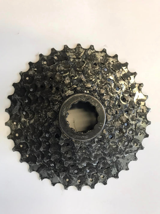Ultrasonic cleaning - Drive train