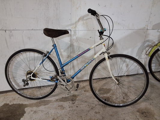 19" - CRITERIUM - Skyline