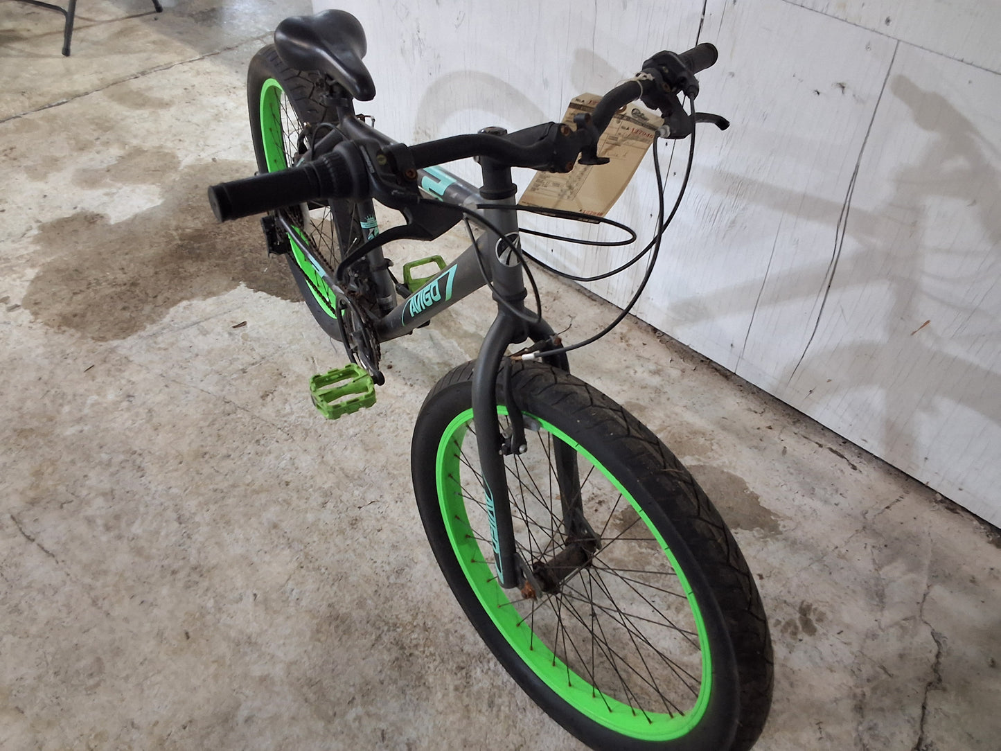 24" - Avigo