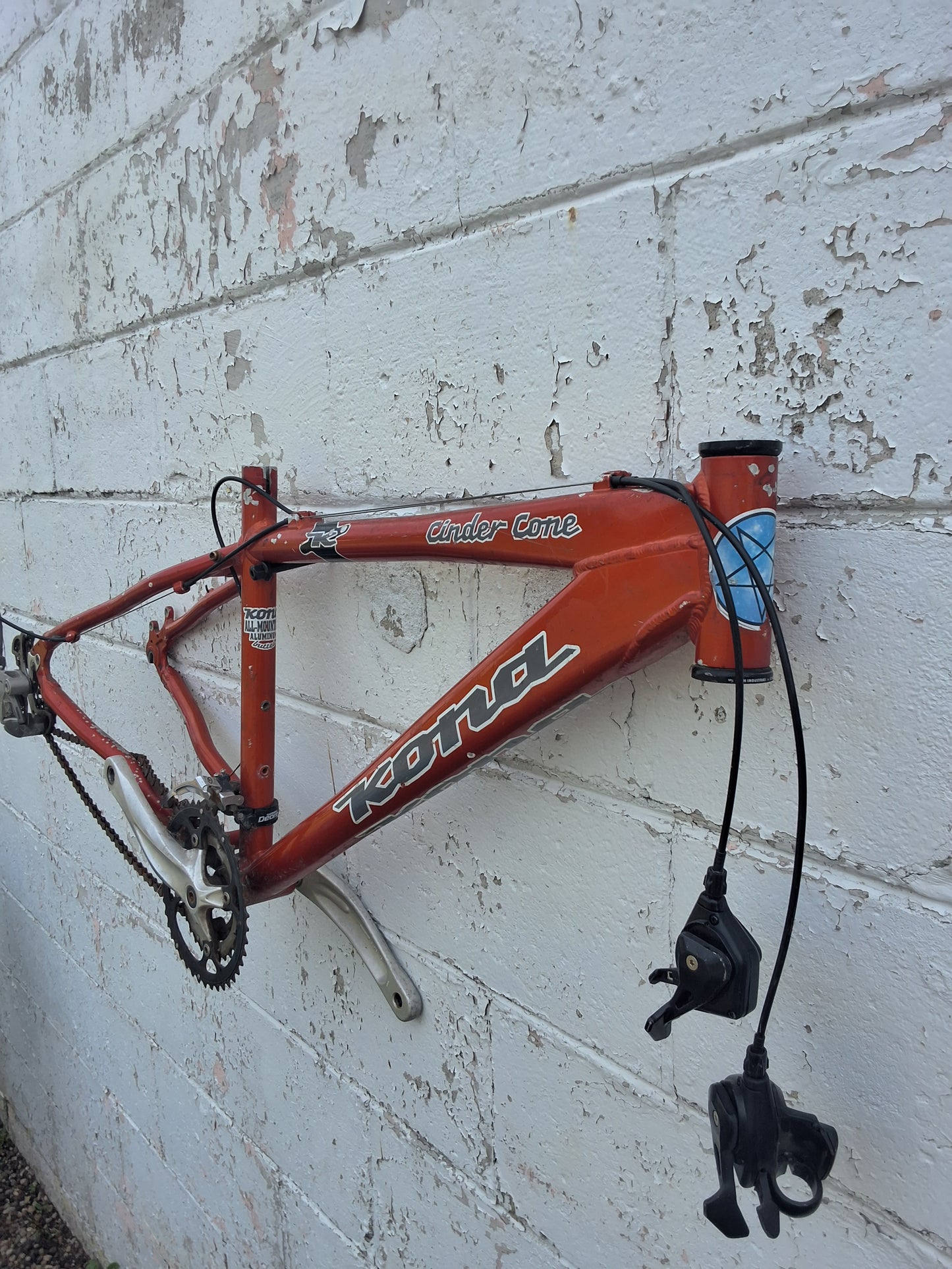 CINDER CONE - Kona - frame