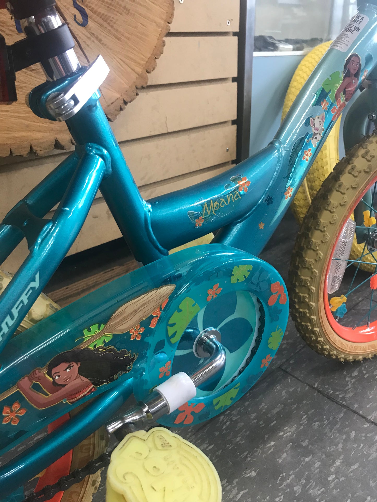 MOANA - Huffy - 16”